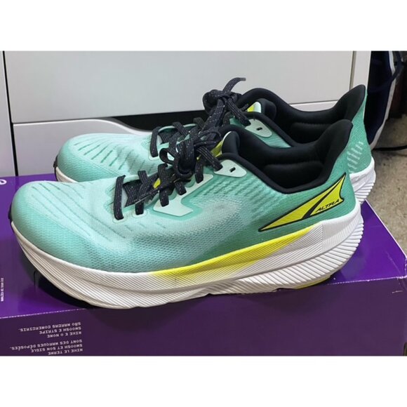Altra Experience Flow Women's Size 9 Road Running Shoes Gently Worn No Box - Picture 2 of 8